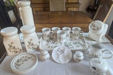 Mark's & Spencer Autumn Leaves. Kitchen Items.