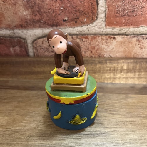 Vintage porcelain trinket box - porcelain,