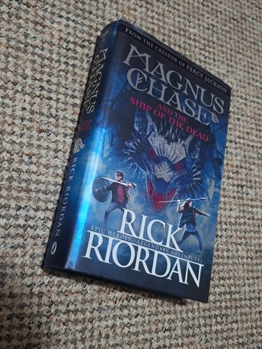 Signed rick riordan - riordan, magnus