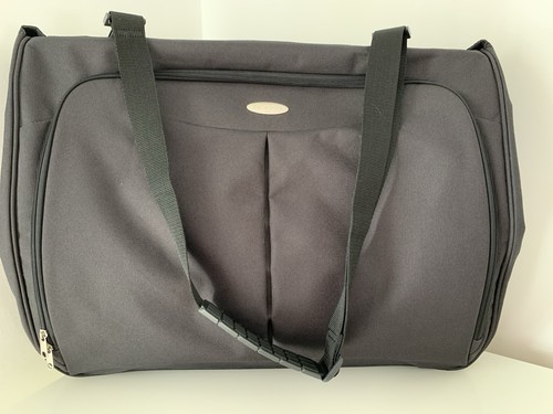 Samsonite soft shel suitcase - samsonite,