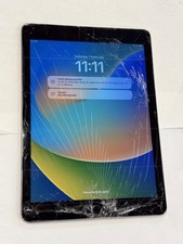 Apple iPad 5th Gen. 9.7 in