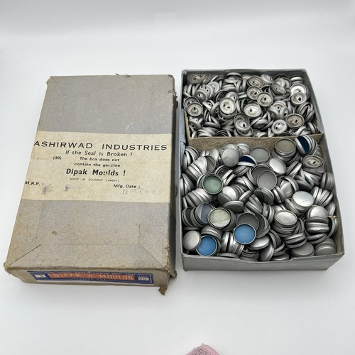Vintage self cover button - cover,