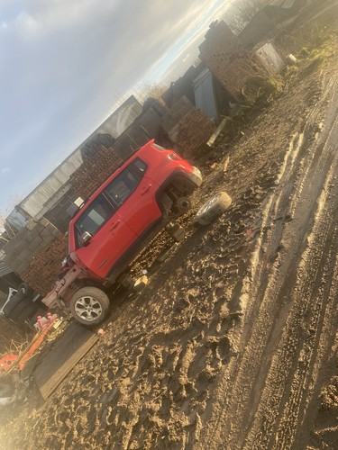 Jeep renegade breaking - renegade,