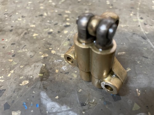 Triumph tiger cub - tiger, pump
