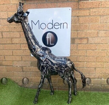 METAL GIRAFFE GARDEN STATUE