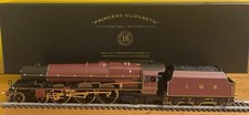 Hornby R2215 LT Ed 18ct Gold