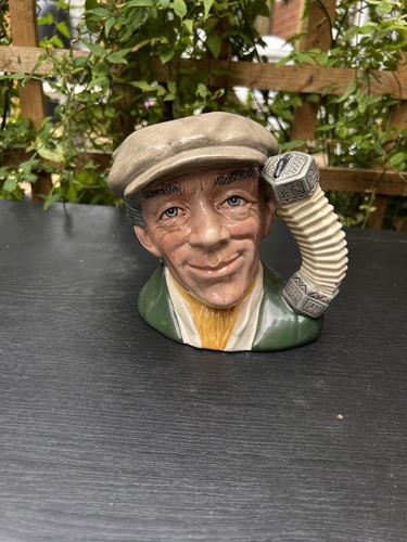 Royal doulton the - doulton, busker