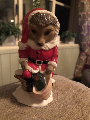 Wade santa christmas hedgehog - santa,