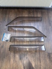 GENUINE MITSUBISHI PAJERO / SHOGUN WIND DEFLECTORS WINDOW REFLECTORS. COMPLETE !