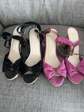 2 Pairs Clark’s Ladies Sandals Size 6 Black And Pink