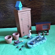 Dolls House Potting Shed, Rabbit Hutch, Pond & Animals Etc 