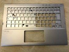 Sony Vaio SVT13 SVT131A11M SVT131B11M Palmrest Top Case 60.4XM07.003