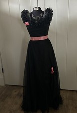 Vintage Black 1970’s Prairie