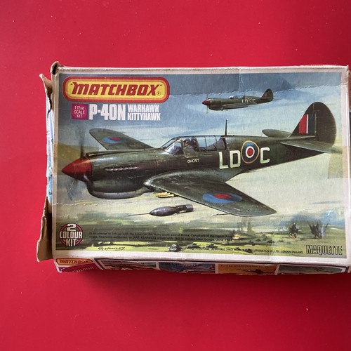 Matchbox 40n warhawk - matchbox, p-40n