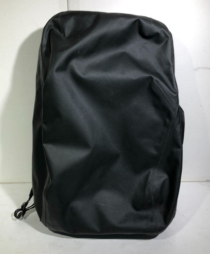 Used arc teryx - veilance, nomin