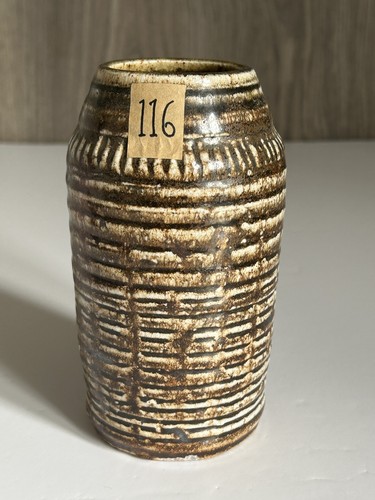 Denise wren oxshott pottery - denise,