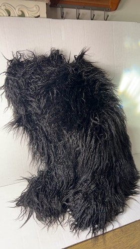 New black faux fur yeti - new,