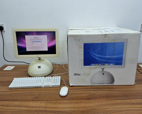 Retro vintage apple imac 17 - apple, g4