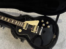 Gibson Les Paul Classic Guitar