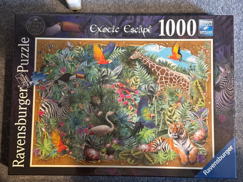 Ravensburger exotic escape - ravensburger,