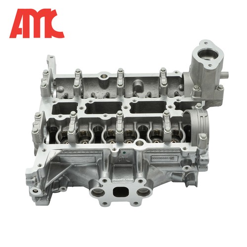 Cylinder head for - for, ford