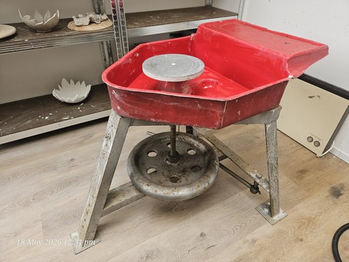 Vintage pottery kick - pottery,