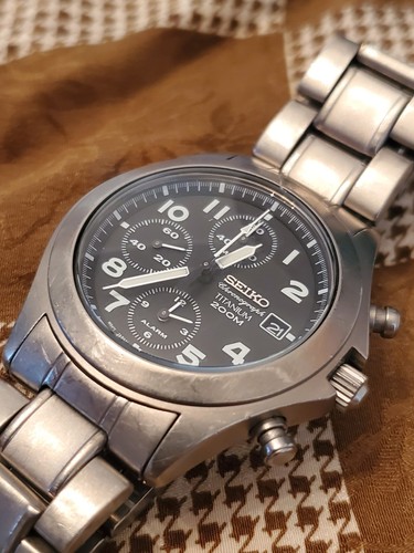 Seiko chronograph titanium - seiko,