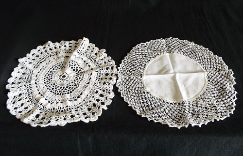 Vintage white cotton lace - ,
