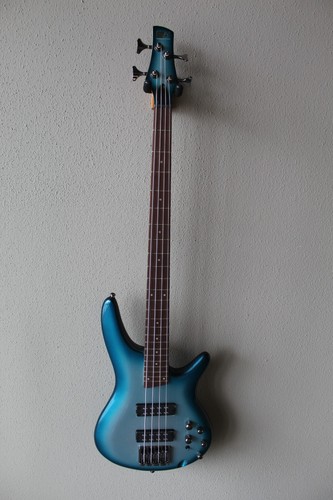 Brand new ibanez - ibanez, standard