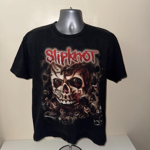Slipknot skull graphic - slipknot,
