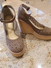 *** SEE BY CHLOE BEIGE SUEDE