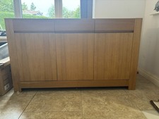 JOHN LEWIS HENRY 3 DOOR 3 DRAWER SIDEBOARD SOLID OAK SOFT CLOSE DRAWERS