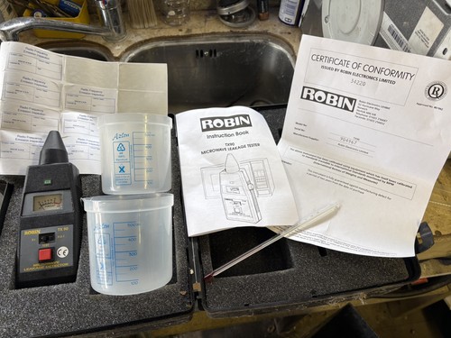 Robin tx90 microwave - microwave, leakage