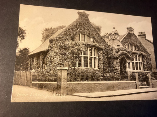 Grays essex free library - grays,