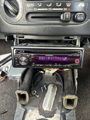 Kenwood kdc 3051r aux - kenwood,