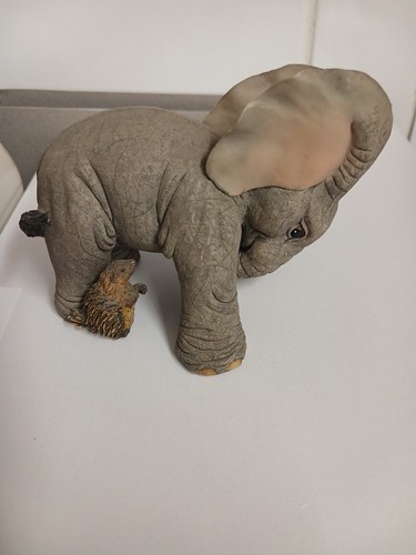 Tuskers spy elephant - i, "