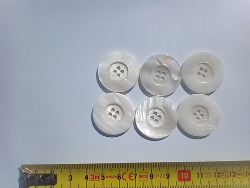 Genuine large vintage 28mm - 6,