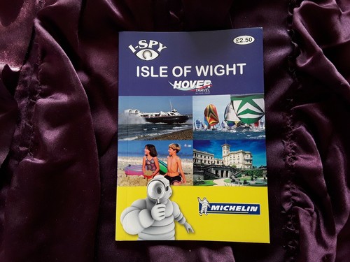 Spy book isle - book, hover