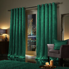 Crushed Velvet Blackout