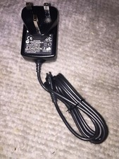 Motorola NNTN4250B Charger for TETRA MTH800  (UK Plug)