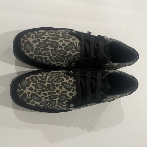 Men s sz - 9, multicolour