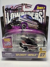 CAR TUNED LOWRIDERS SERIES 2 -