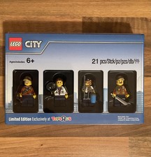 Lego City Exclusive Bricktober Toys R Us Minifigures Limited Edition 5004940 New