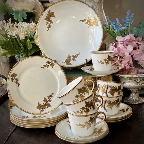 Golden ivy tea - coffee, cups