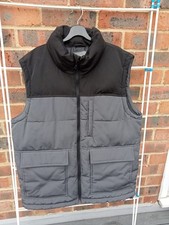 Primark Men Padded Gilet in Black and Grey. Puffer Vest  Size Medium