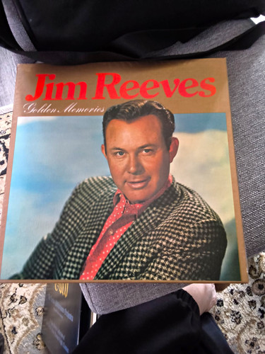 Jim reeves golden memories - reeves,