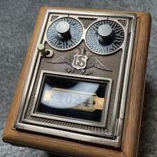 Vintage Original Keyless Post