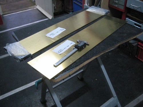 Solid brass plate - plate, polished