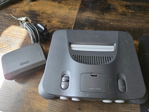 Nintendo console grey pal - 64,