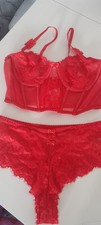 brand new without tags ladies bra and knickers set size small /8